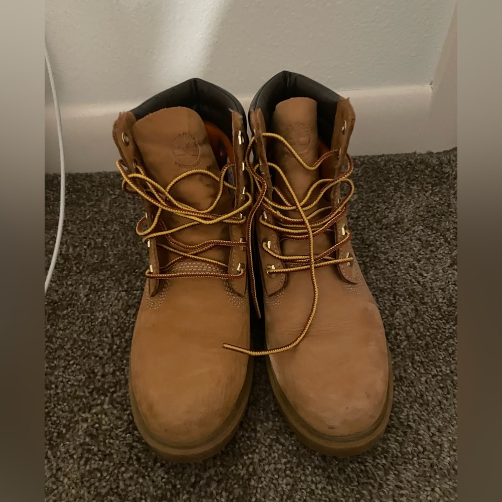 Lightly used timberland boots